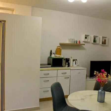 Apartament Danijela *